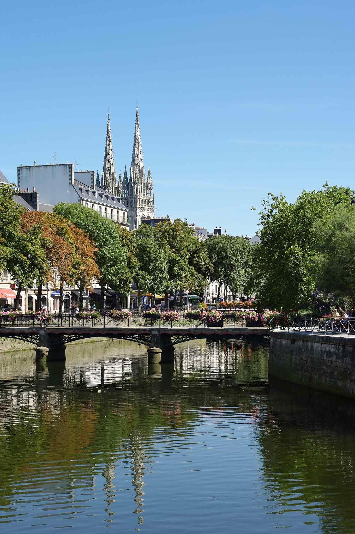 Hotel Ibis Styles Quimper Exterior foto