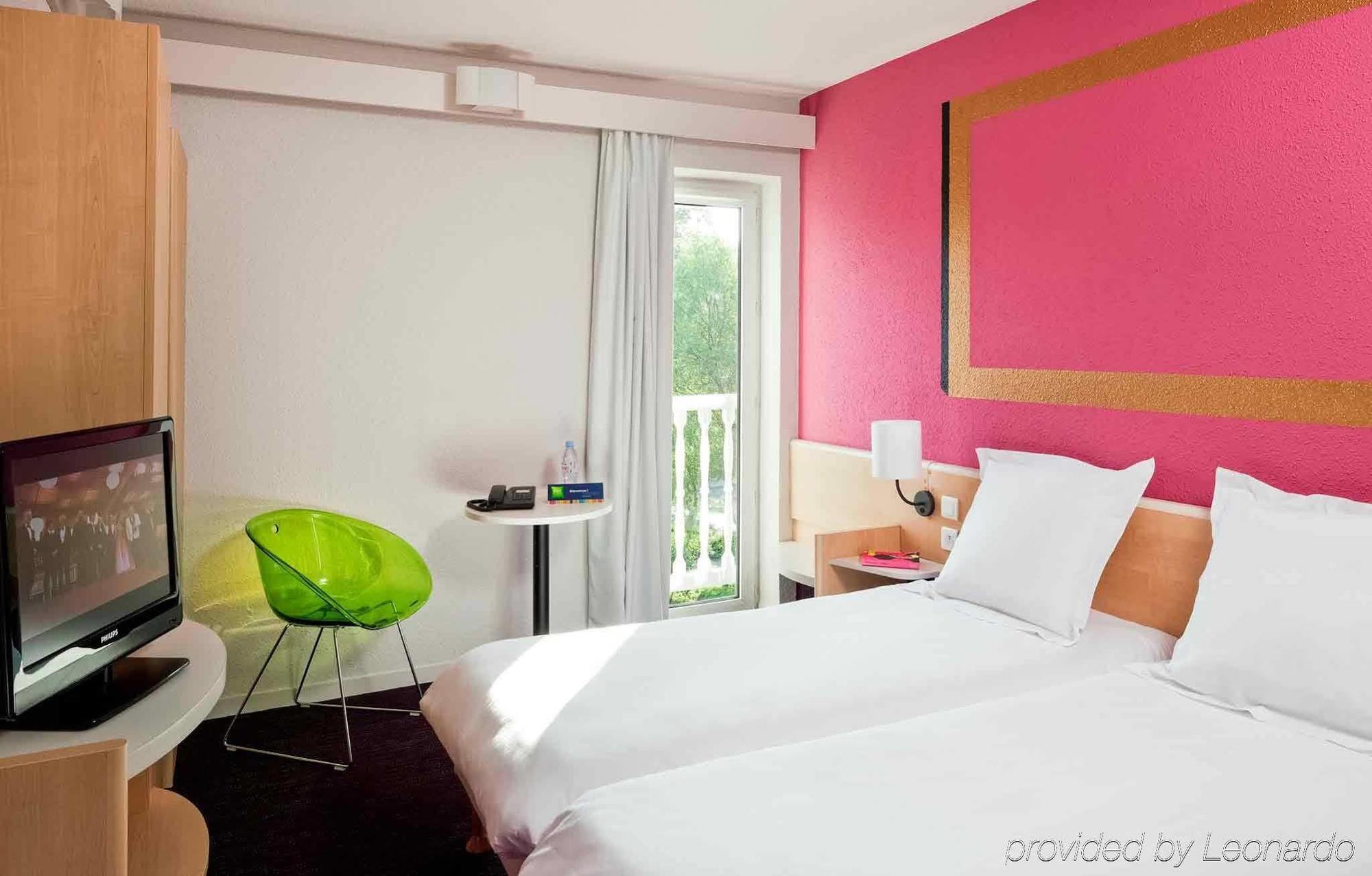 Hotel Ibis Styles Quimper Zimmer foto